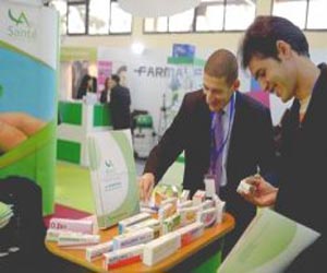   مصر اليوم - اكثر من 50 مشاركا في الصالون الدولي ال8 للصيدلة و شبه الصيدلة