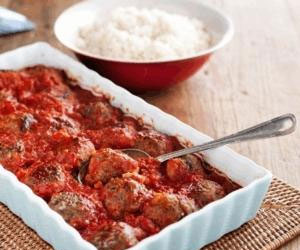 مصر اليوم - باستا فوسيلي اللولبية مع صلصة البيستو بالسبانخ والحبق والبازيلا الصغيرة