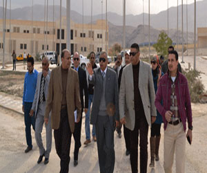   مصر اليوم - العربي السروي يتفقد جهاز تنمية شمال خليج السويس