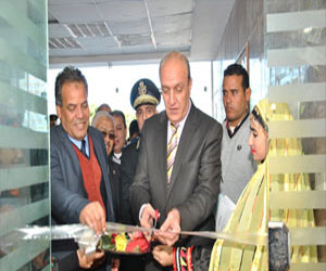   مصر اليوم - محافظ مطروح يشارك قصر الثقافة الاحتفال بذكرى ثورة يناير