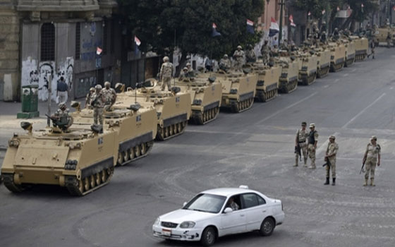   مصر اليوم - تدابير أمنيّة مُشدّدة في ميادين التحرير ورابعة والقبة ومحيط قصر الاتحادية