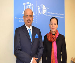   مصر اليوم - وزير التعليم البحريني يجتمع بمديرة مكتب التربية الدولي لليونسكو في جنيف