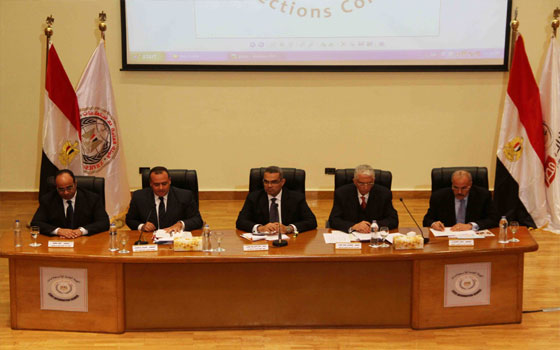   مصر اليوم - علي عوض يُؤكِّد أنَّ الرِّئاسة تدرس توقيع الكشف الطِّبي على المرشحين للرئاسة