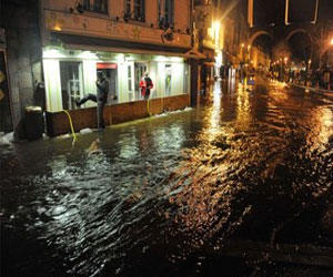   مصر اليوم - عاصفة تقطع الكهرباء عن 55 ألف منزل في فرنسا