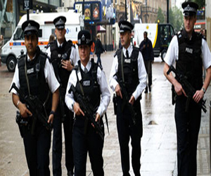   مصر اليوم - التحقيق مع مسؤولي حماية رئاسة وزراء بريطانيا لنشرهم صورًا إباحية