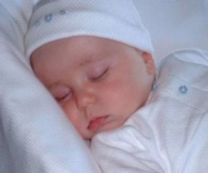   مصر اليوم - حديثو الولادة يمثلون ما يقارب 80 بالمائة من وفيات الأطفال بالجزائر