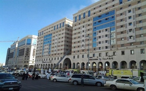   مصر اليوم - وزير الطَّيران يُؤكِّد على تقديم الدَّعم لضحايا الحريق حتى عودتهم إلى مصر