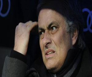   مصر اليوم - مورينيو: إذا خسرنا لاعبًا الآن سنخسره لفترة طويلة