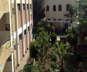   مصر اليوم - عيون مصرية:  دهان واجهات مدارس مركز طما في سوهاج