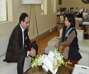   مصر اليوم - وزيرة الثّقافة البحرانية تستقبل السفير الإيطالي