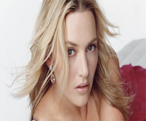 مصر اليوم - النجمة العالمية كيت وينسليت تبدأ تصوير Triple Nine