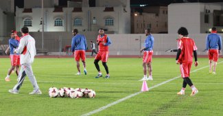   مصر اليوم - العربي القطري يقتصر على الجيم صباحياً استعداداً لمعيذر