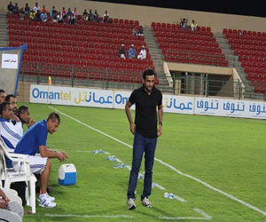   مصر اليوم - النصر العماني يفسخ عقد مدربه محمد البلوشي بالتراضي