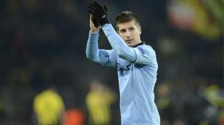   مصر اليوم - بطل تركيا يرغب في التعاقد مع مدافع السيتي