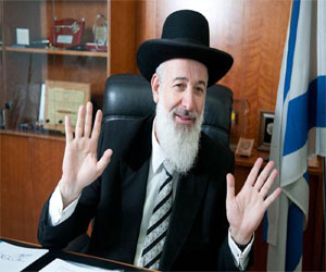   مصر اليوم - شرطة الاحتلال الإسرائيلي تُلاحق الحاخام الأكبر بتُهم فساد