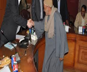   مصر اليوم - رابطة معلمي الابتدائي في دمياط تكرِّم المحالين للمعاش