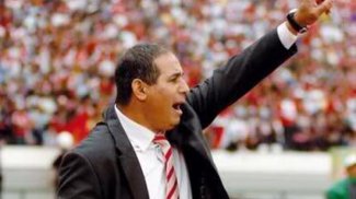   مصر اليوم - وفاق سطيف يفكر مجددا في التعاقد مع بادو الزاكي