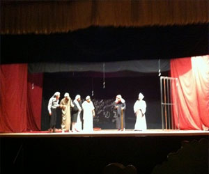   مصر اليوم - جمعية الثقافة والفنون في جدة تنظم مسرحية عالمية