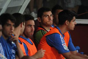   مصر اليوم - كاسياس مرشح لخلافة رينا في نابولي