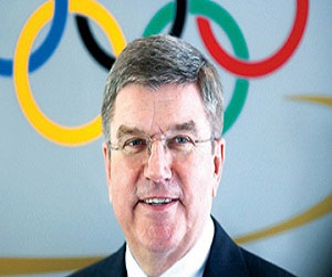   مصر اليوم - رئيس الأولمبية الدولية يعرب عن رضاه عن بداية اولمبياد سوتشي