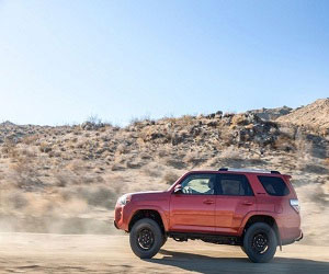 مصر اليوم - تويوتا تعرض حزمة TRD في الخليج فئة برو