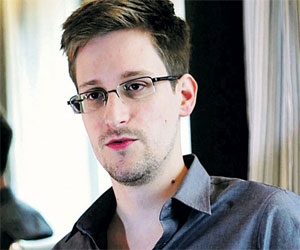   مصر اليوم - البرلمان الأوروبيّ يرفض منح سنودن حَقَّ اللجوء السياسيِّ