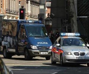   مصر اليوم - 49 شخصاً يشتبه بارتكابهم جرائم حرب يقيمون في المملكة المتحدة