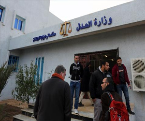   مصر اليوم - مسؤولون من النظام الليبي السابق ما زالوا محرومين من محامين