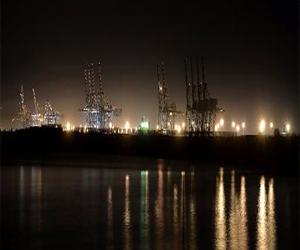   مصر اليوم - البارجة الأميركية كيب راي لتدمير الاسلحة الكيميائية السورية تتوقف في إسبانيا