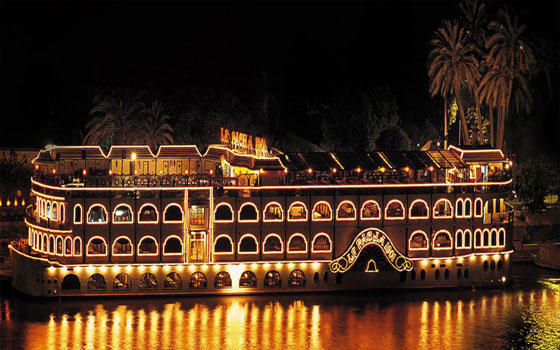   مصر اليوم - ليالي السهر ورحلات العشاء النيليَّة على باخرة الباشا