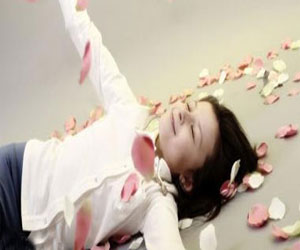 مصر اليوم - عزيزي السنجل في عيد الحب أنت سعيد الحظ