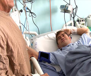   مصر اليوم - الصياد الذي تاه 13 شهرًا في المحيط رفضت السفن انقاذه