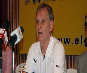   مصر اليوم - الجونة يجهز الغاني إيريك لمهاجمة الأهلي