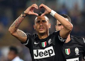   مصر اليوم - الريال يتحول من غوندوغان الي فيدال