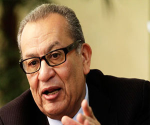   مصر اليوم - المعلم يجتمع مع الراغب في الأهلي لوضع اللمسات النهائية على قائمته الانتخابية