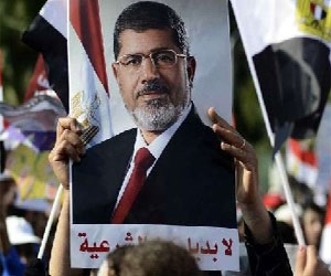   مصر اليوم - مؤيدو مرسي يواصلون احتجاجهم في الإسكندريّة