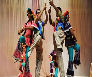   مصر اليوم - 25 فبراير بدء فعاليَّات المهرجان القوميّ للفنون الشعبيَّة والاستعراضيَّة