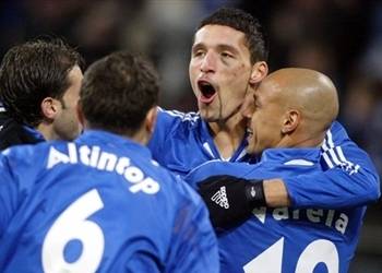   مصر اليوم - عراك في شالكة قبل مواجهة الريال