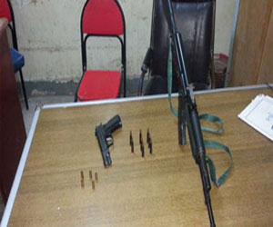   مصر اليوم - عامل يصيب صديقه بطلق ناري بالوجه  بسلاح غير مرخص في سوهاج