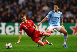   مصر اليوم - يوفنتوس يضغط لخطف كروس