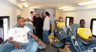   مصر اليوم - إدارة العالمي تدشن حملة للتبرع بالدم