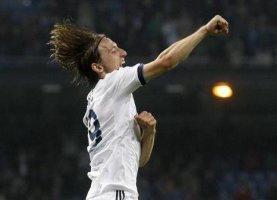   مصر اليوم - مودريتش قطعة أساسية في تشكيلة انشيلوتي