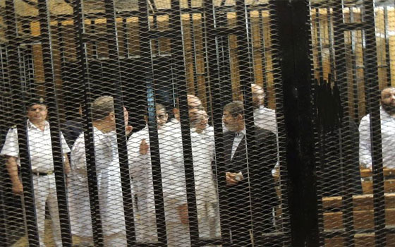   مصر اليوم - تأجيل محاكمة الرئيس المعزول محمد مرسي وقيادات الإخوان لجلسة 23 فبراير