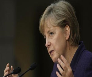   مصر اليوم - ميركل تبحث مع هولاند انشاء شبكة إتصالات لتفادي التجسس