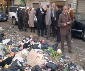 مصر اليوم - إحالة رئيس وحدة محلية و42 موظفًا للتحقيق لسوء النظافة في كفر الشيخ