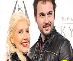   مصر اليوم - كريستينا غوليرا تعلن خطبتها على صديقها ماثو روتلر