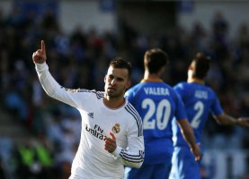   مصر اليوم - الموقع الرسمي يختار الأفضل في الريال أمام خيتافي