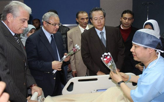   مصر اليوم - السفير الكوري أكد أن حادث طابا لن يؤثر على السياحة الوافدة إلى مصر