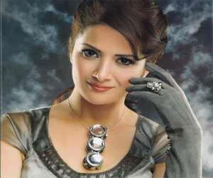 مصر اليوم - زين عوض تطرح أغنية أحبّك باللّهجة الأردنيّة