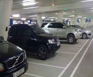   مصر اليوم - أماكن إنتظار السيارات في أسبانيا الأصغر في أوروبا